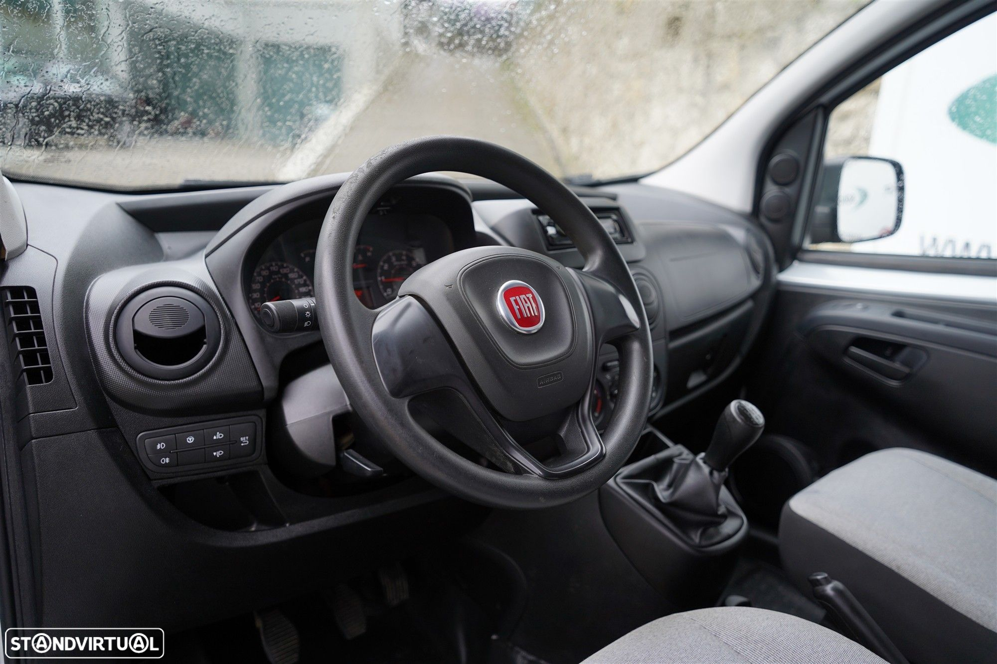 Fiat Fiorino 1.3 M-jet Adventure - 19