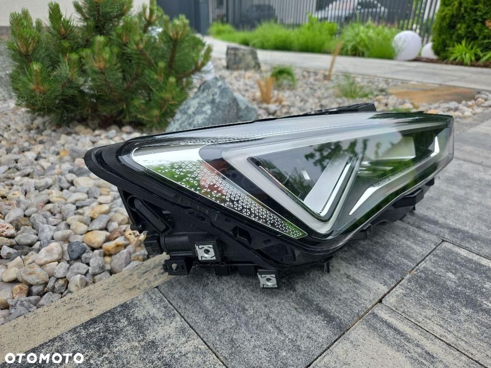SEAT CUPRA LEON 4 IV 5FB Lampa prawa przód Full Led Dynamic 5FB941008G - 4