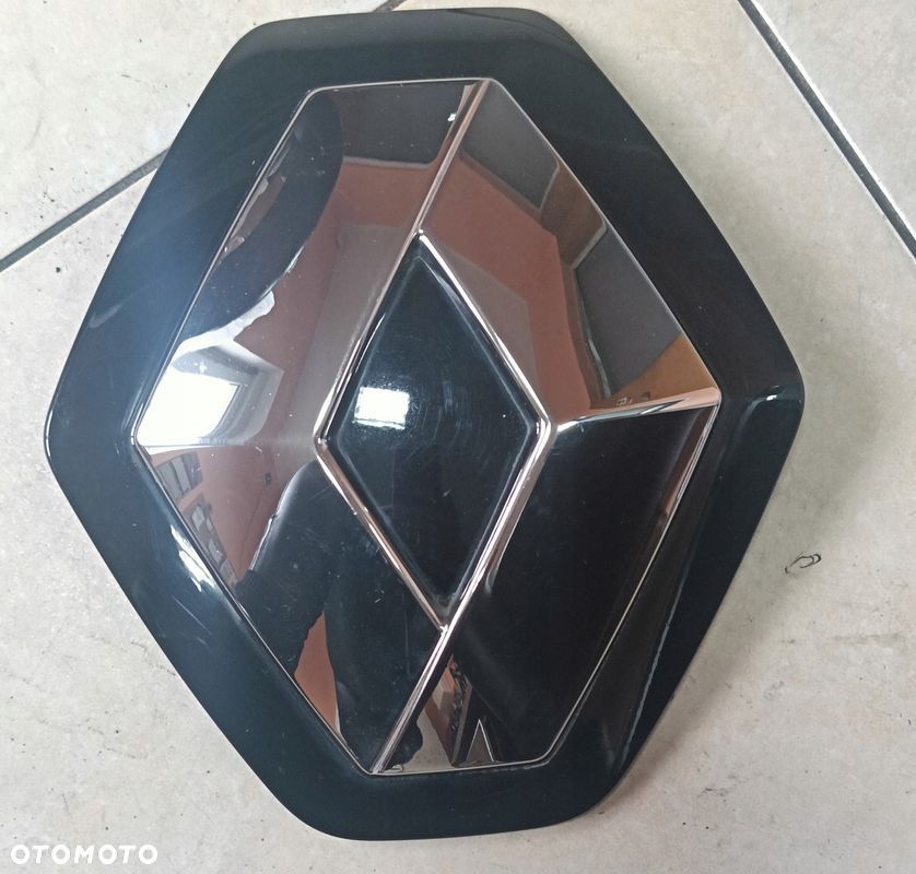 RENAULT KANGOO II LIFT ZNACZEK EMBLEMAT ATRAPY GRILL - 1
