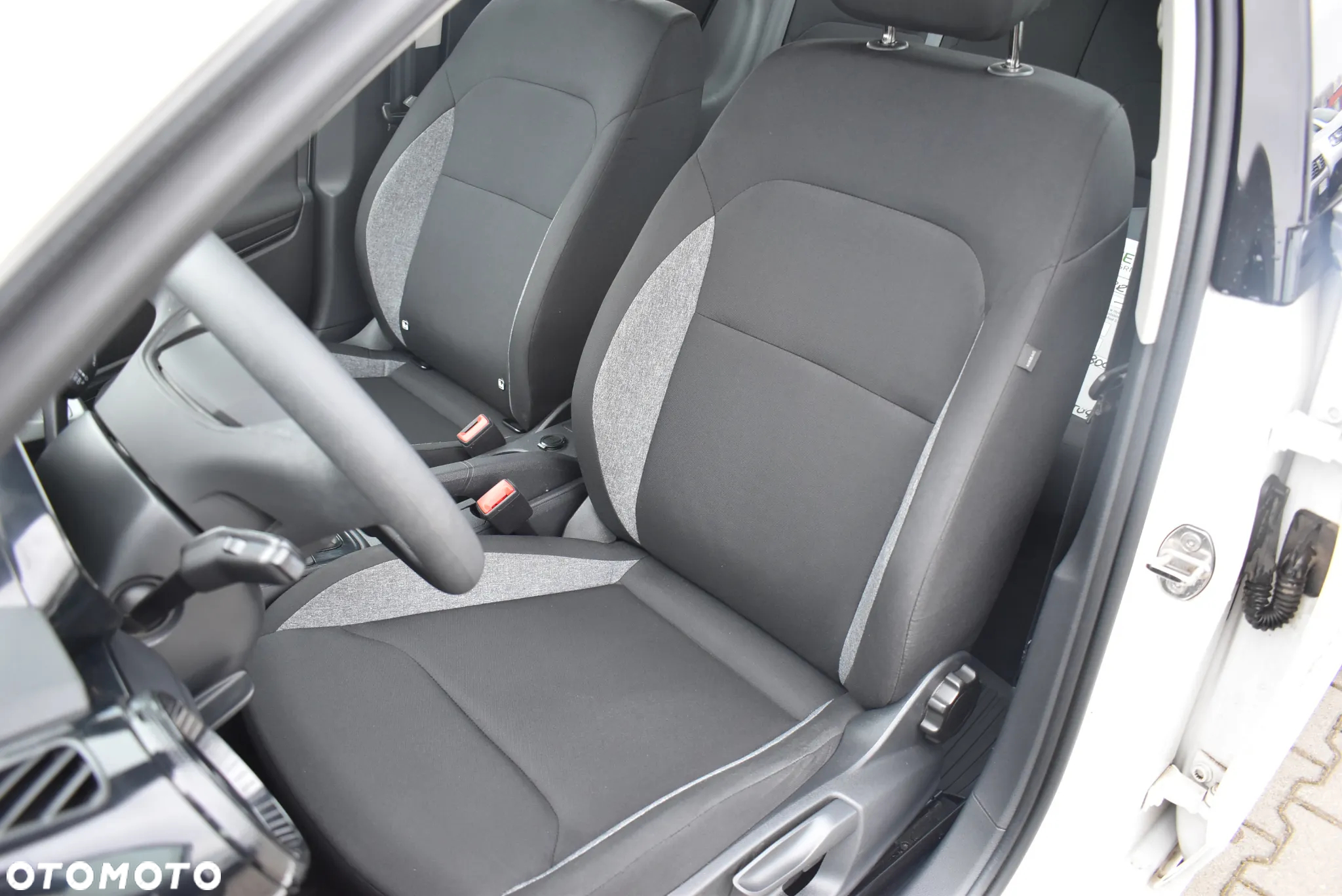 Skoda Fabia 1.0 Active - 11