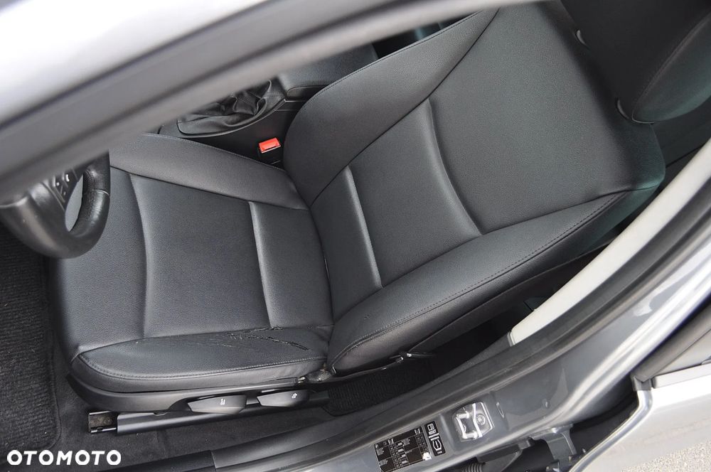 BMW Seria 3 316d Modern Line - 21