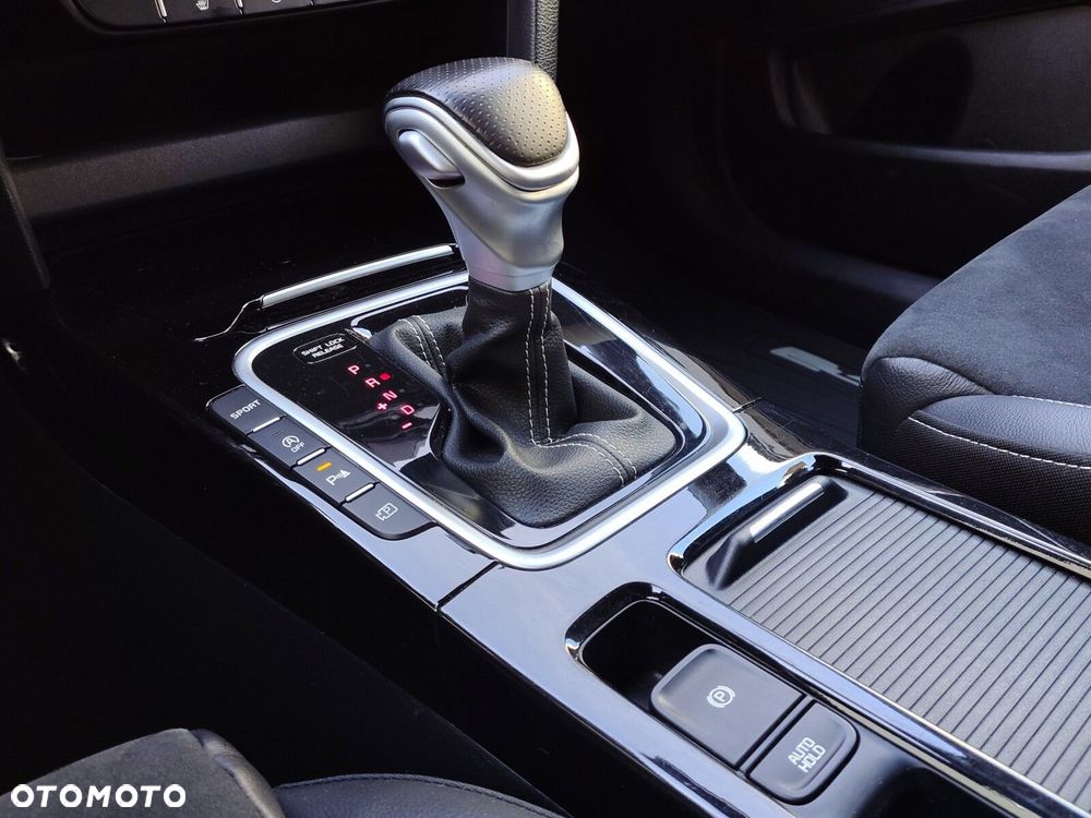 Kia ProCeed 1.5 T-GDI GT Line DCT - 26