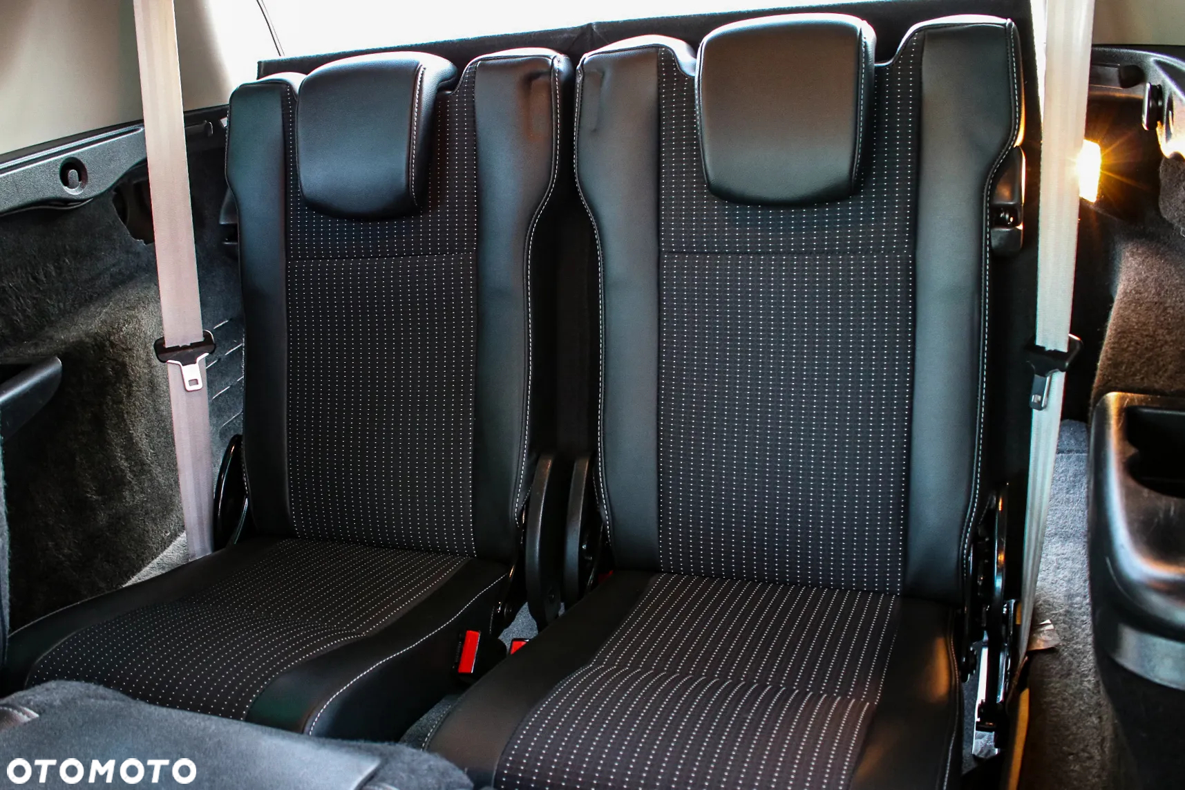 Renault Grand Scenic ENERGY TCe 115 Bose Edition - 30