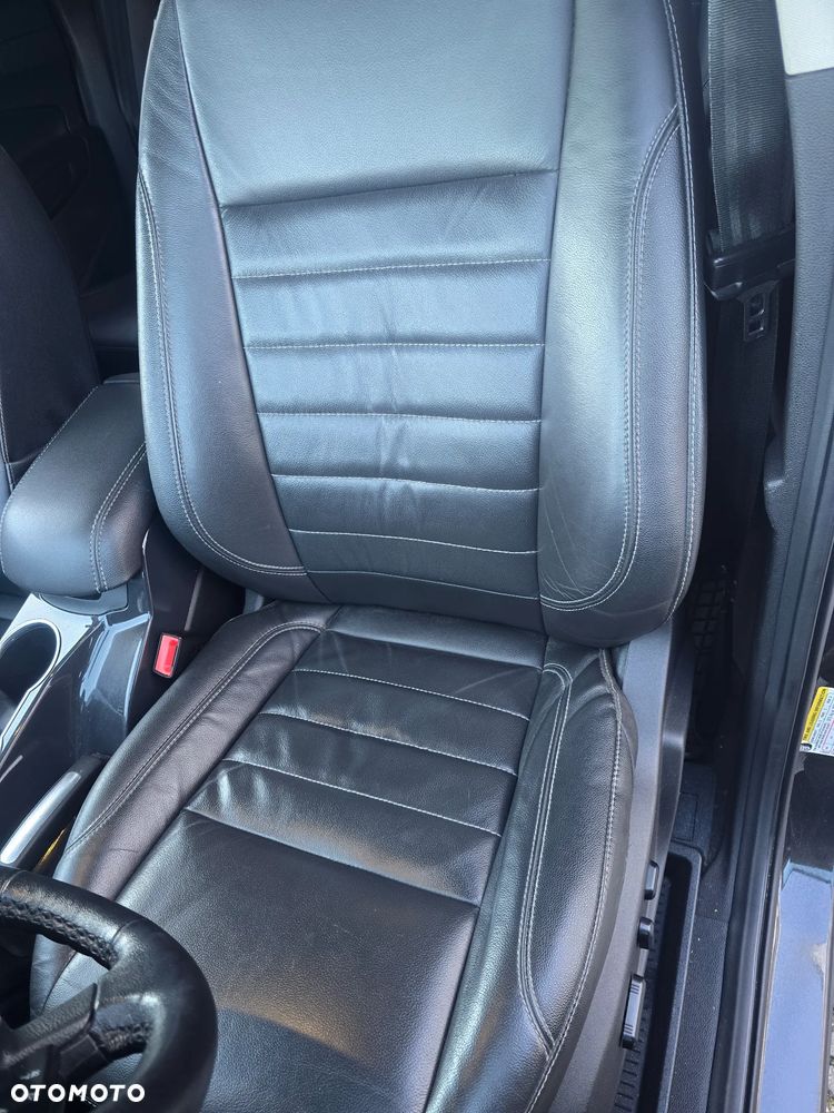 Ford Escape - 10