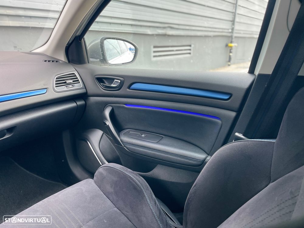 Renault Mégane Sport Tourer 1.6 dCi GT EDC - 28