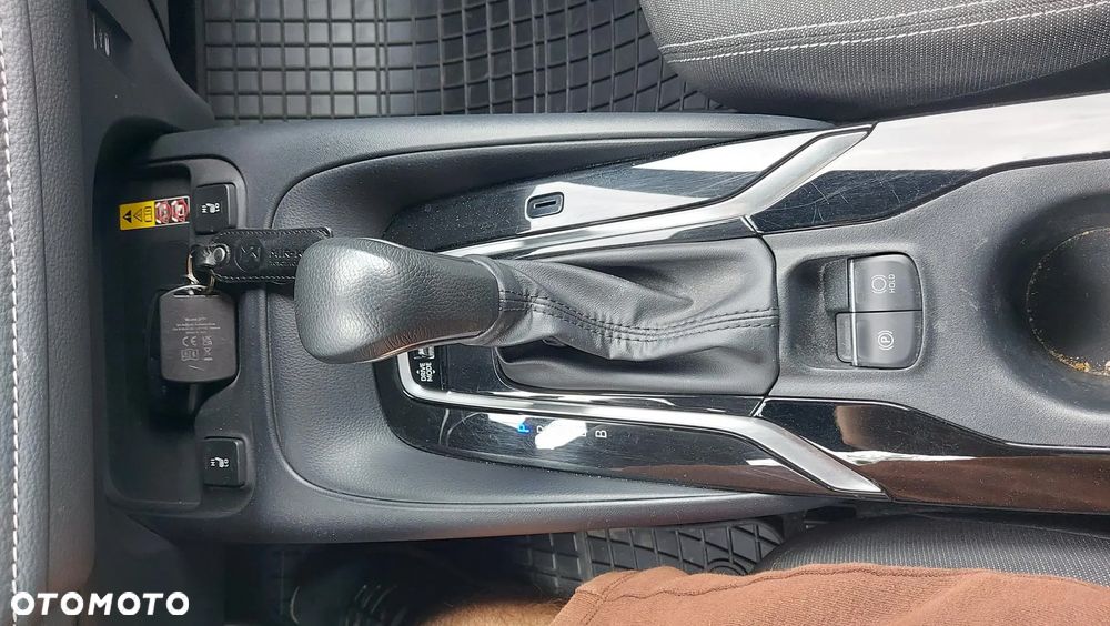 Toyota Corolla 1.8 Hybrid Comfort - 18
