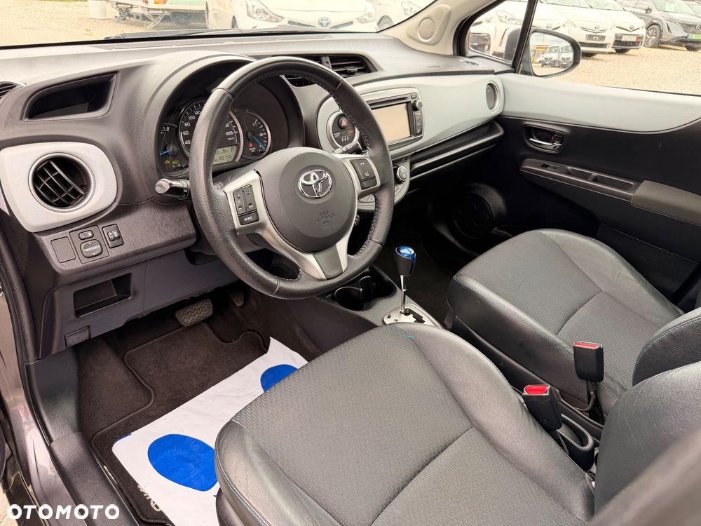 Toyota Yaris - 18