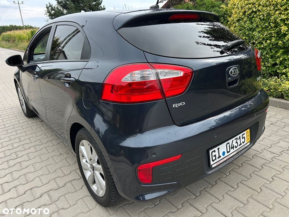 Kia Rio 1.4 M - 5