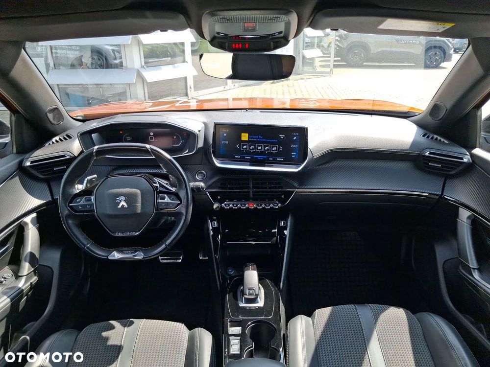 Peugeot 2008 1.2 PureTech GT S&S EAT8 - 28