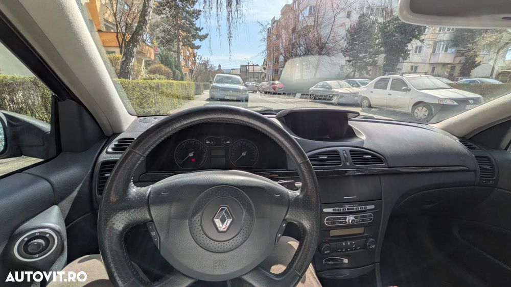 Renault Laguna 2.0 dCi FAP Privilege - 7