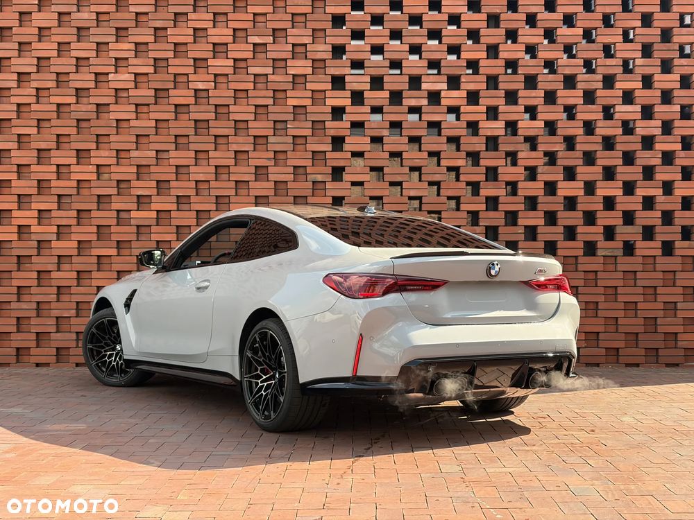 BMW M4 - 9