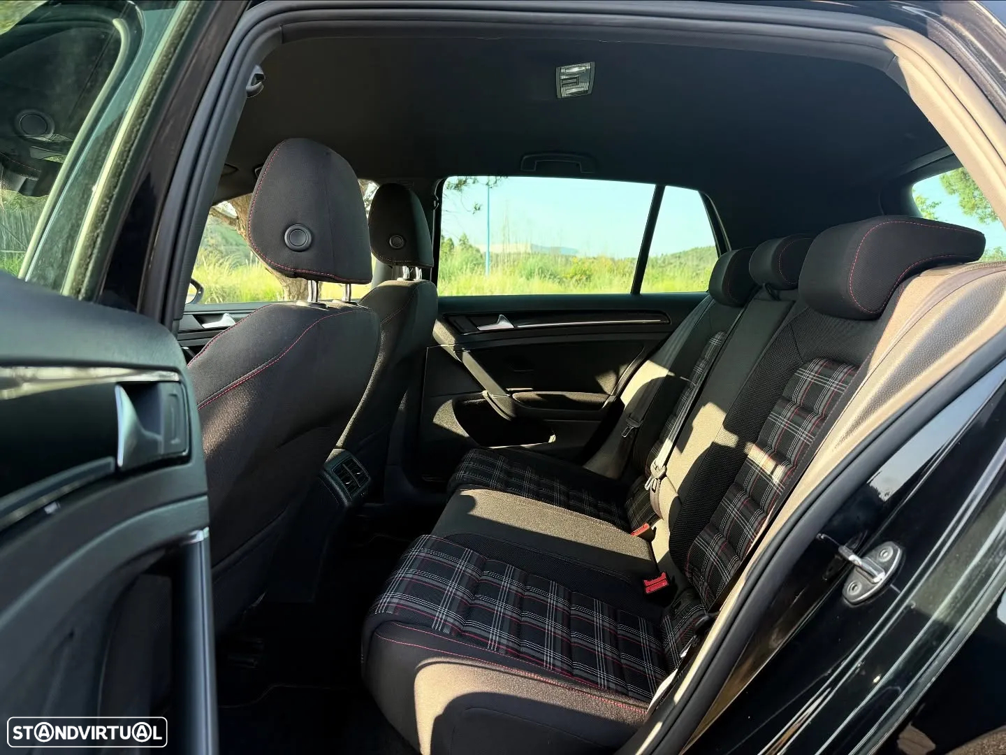 VW Golf 2.0 TSi GTi - 11