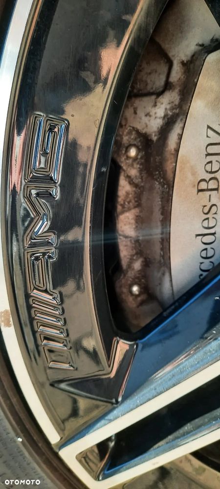 Mercedes-Benz GLC 300 4Matic 9G-TRONIC Edition AMG Line - 28