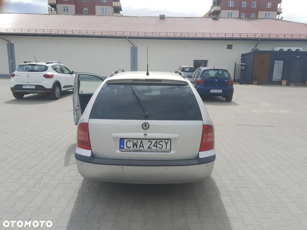 Skoda Octavia 2.0 Elegance - 3