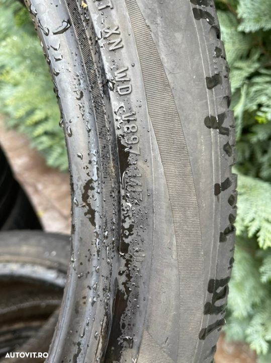 265 40 r22 Pirelli Allseason - 9
