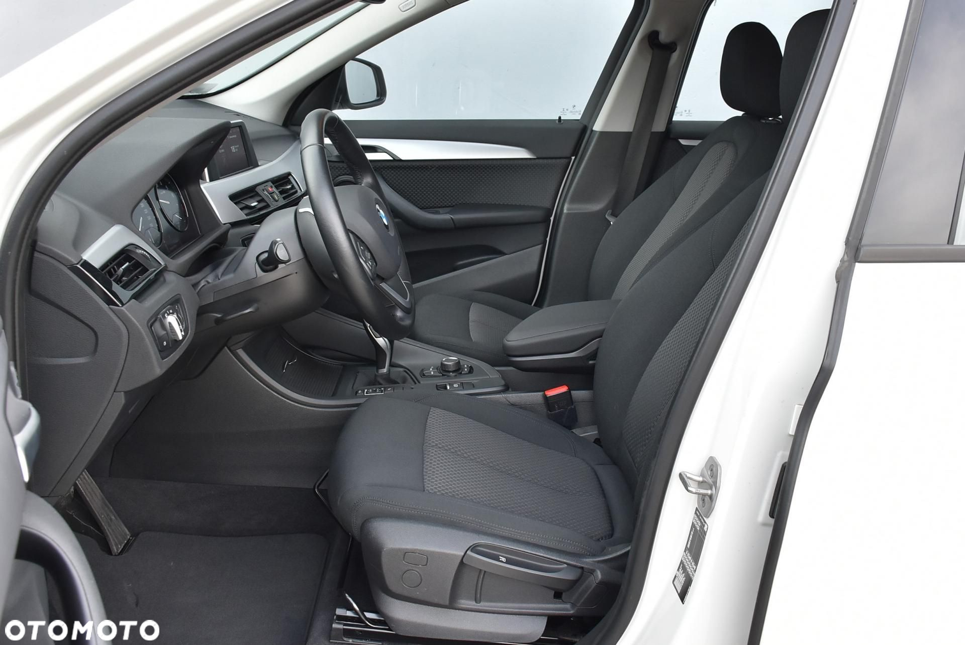 BMW X1 - 13