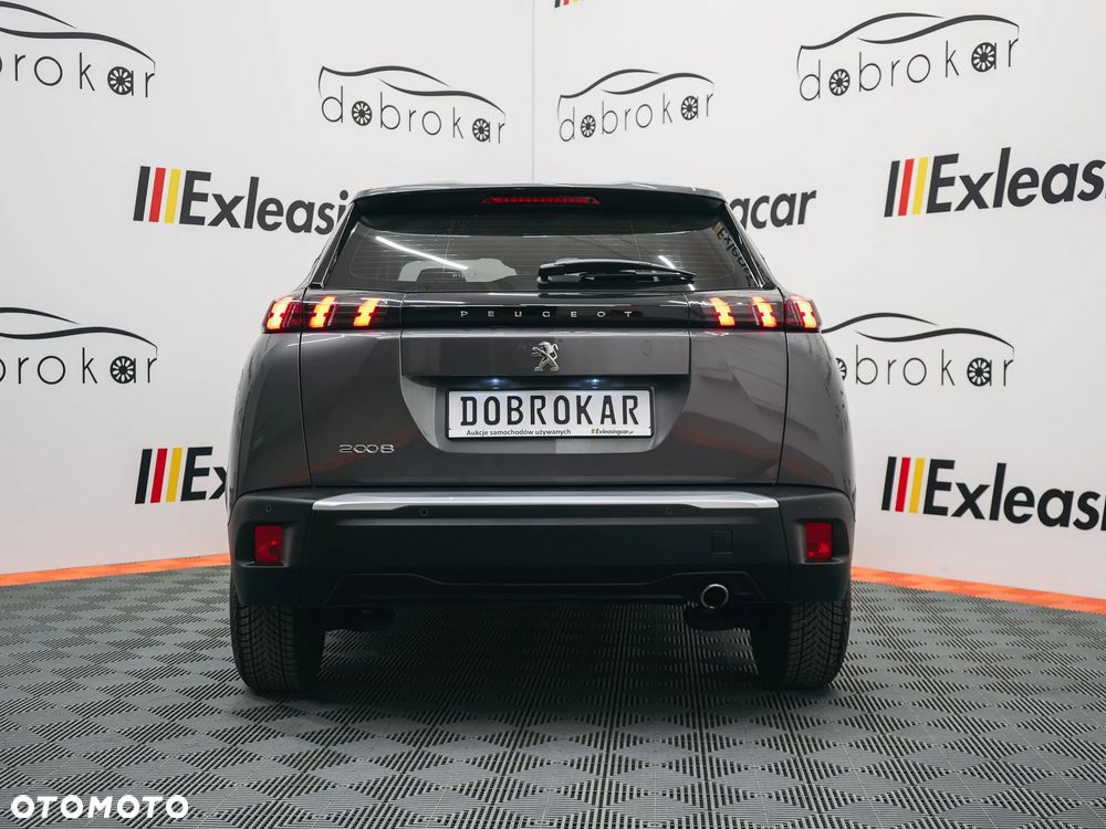 Peugeot 2008 1.5 BlueHDi Allure Pack S&S EAT8 - 11
