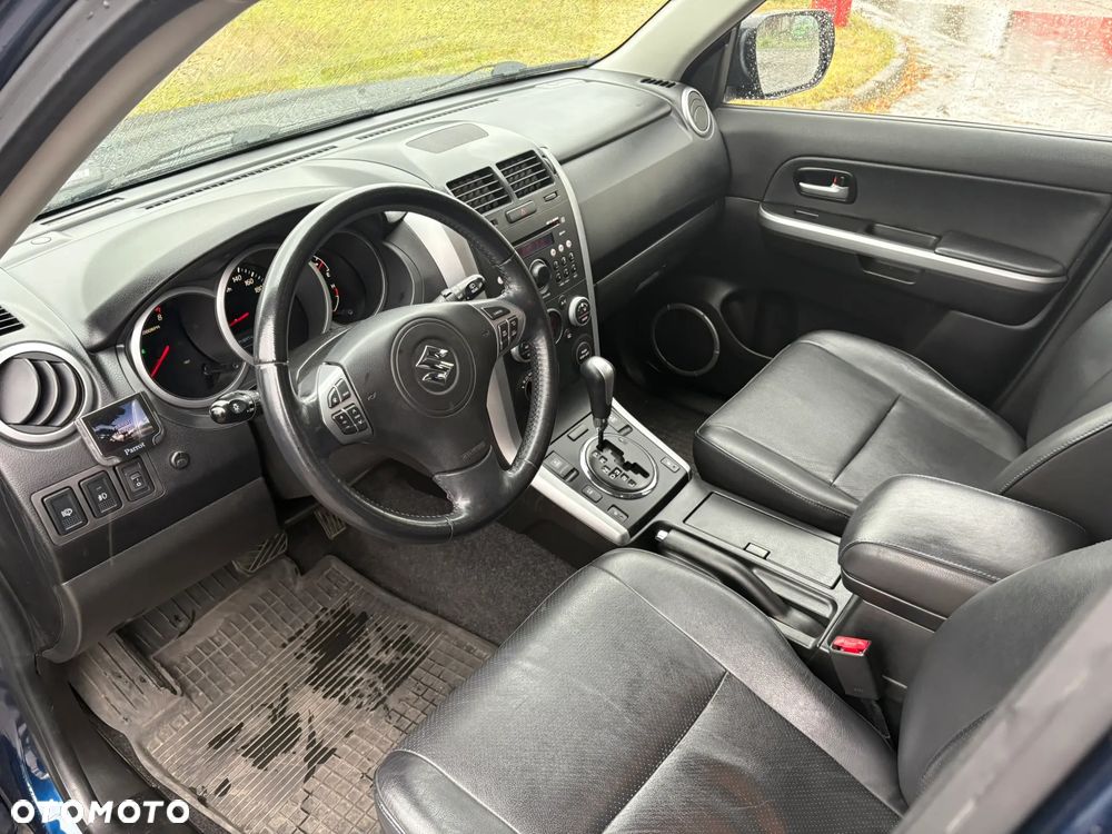 Suzuki Grand Vitara 2.4 Premium EU5 - 9