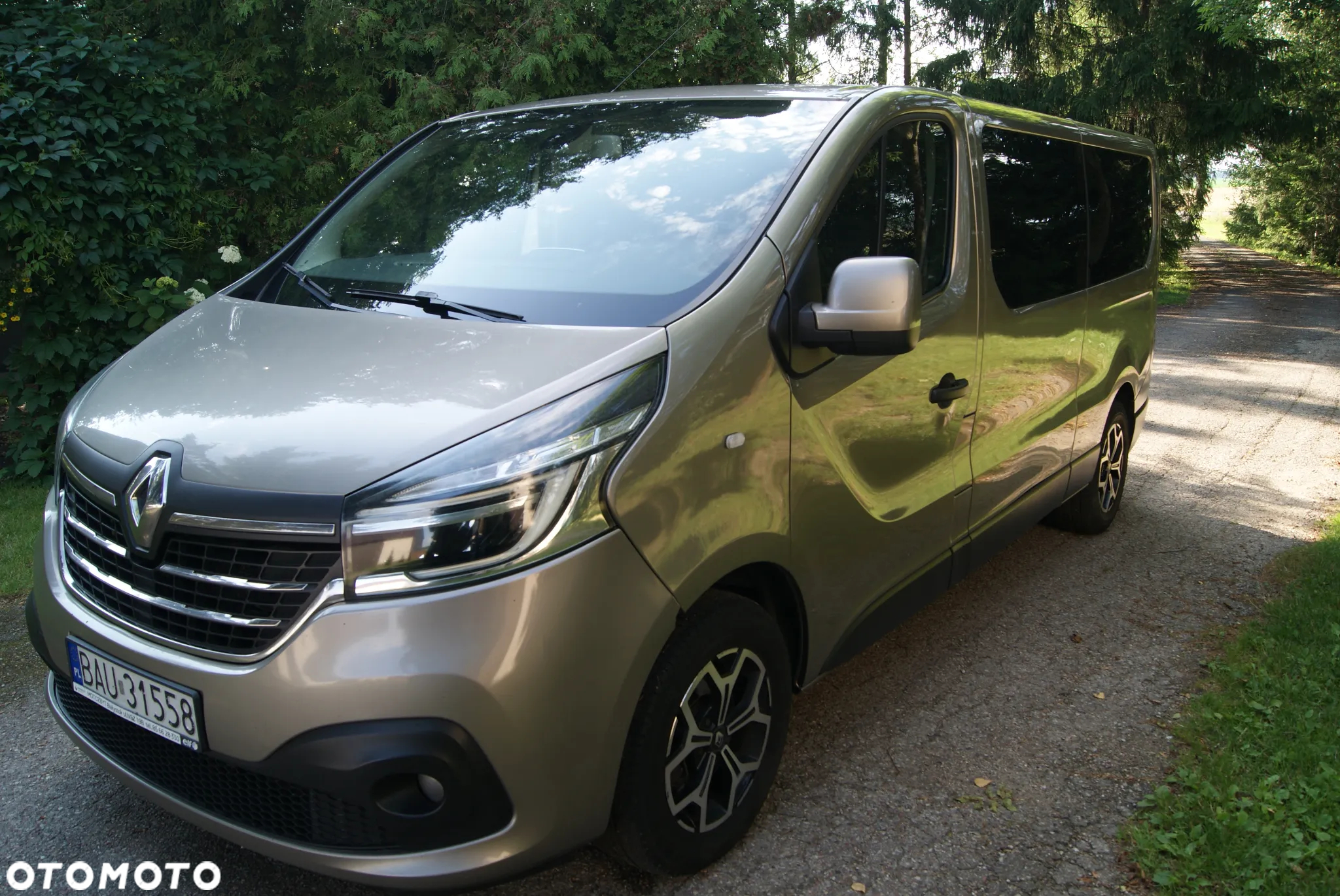 Renault Trafic SpaceClass 2.0 dCi - 3