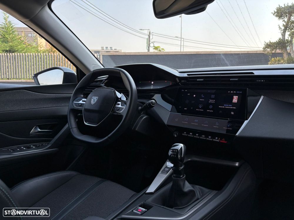 Peugeot 308 1.2 PureTech Allure - 20