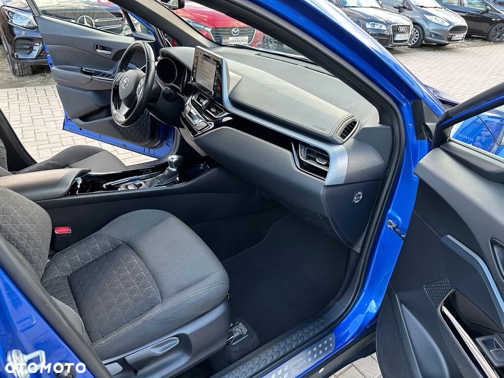 Toyota C-HR - 24