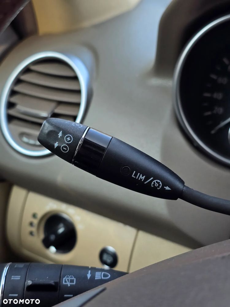 Mercedes-Benz ML 280 CDI 4Matic 7G-TRONIC - 32