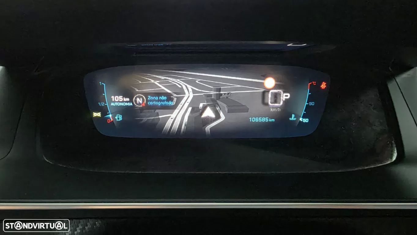 Peugeot 2008 1.2 PureTech GT Line EAT8 - 17