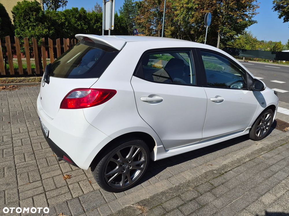 Mazda 2 1.3 Dynamic - 10
