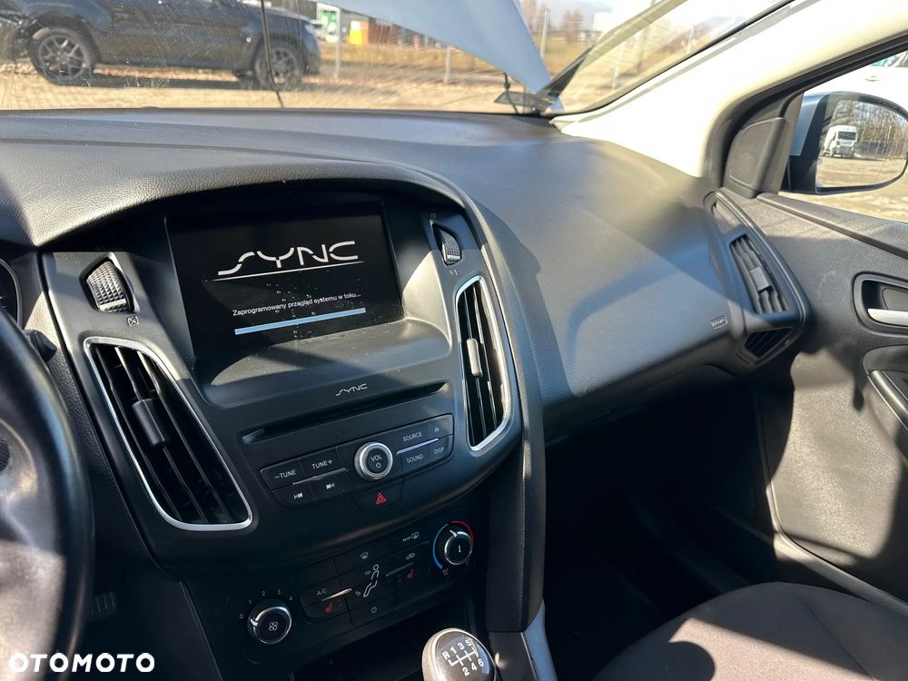 Ford Focus - 11