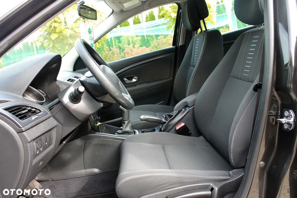 Renault Megane 1.6 16V 100 Expression - 5