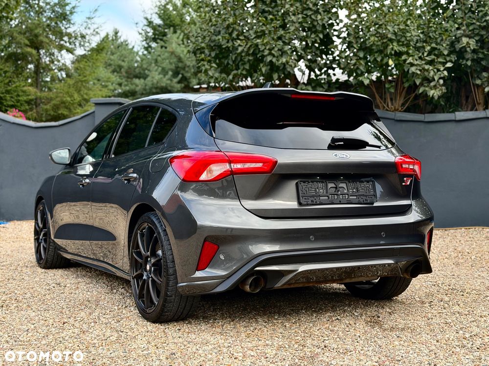 Ford Focus 2.3 EcoBoost S&S ST - 6