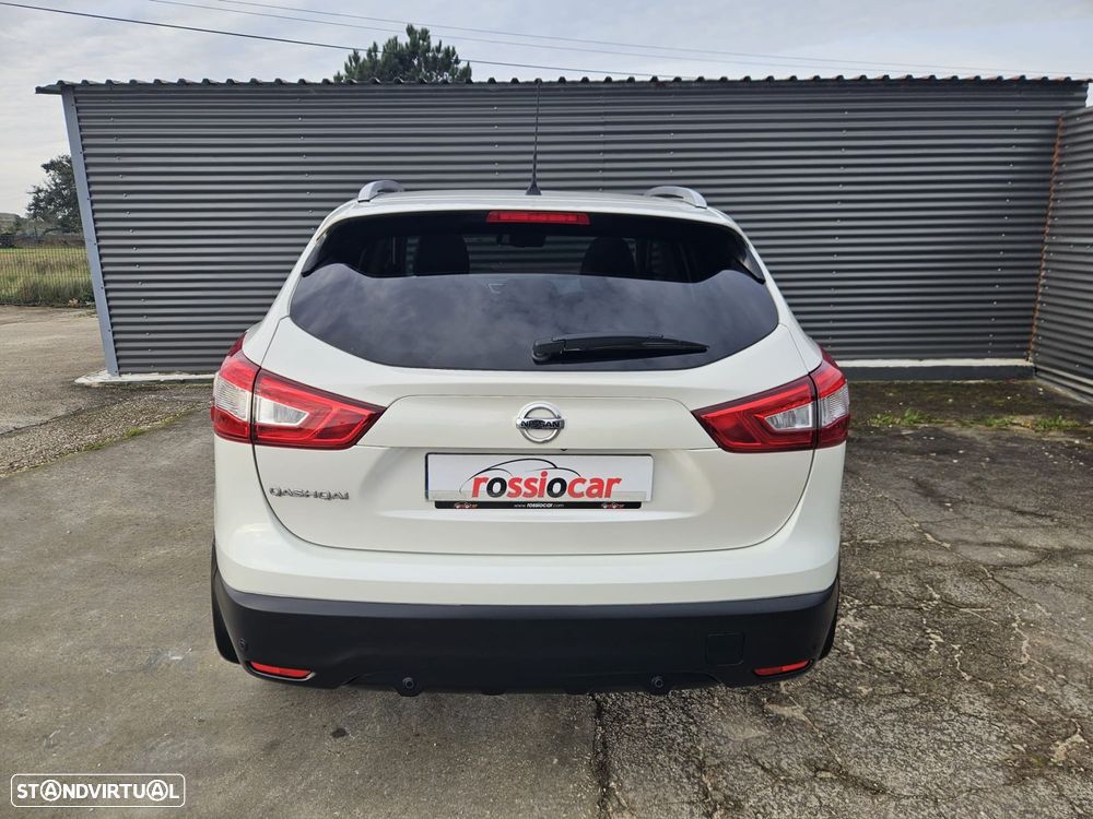 Nissan Qashqai 1.5 dCi Tekna J19 - 11