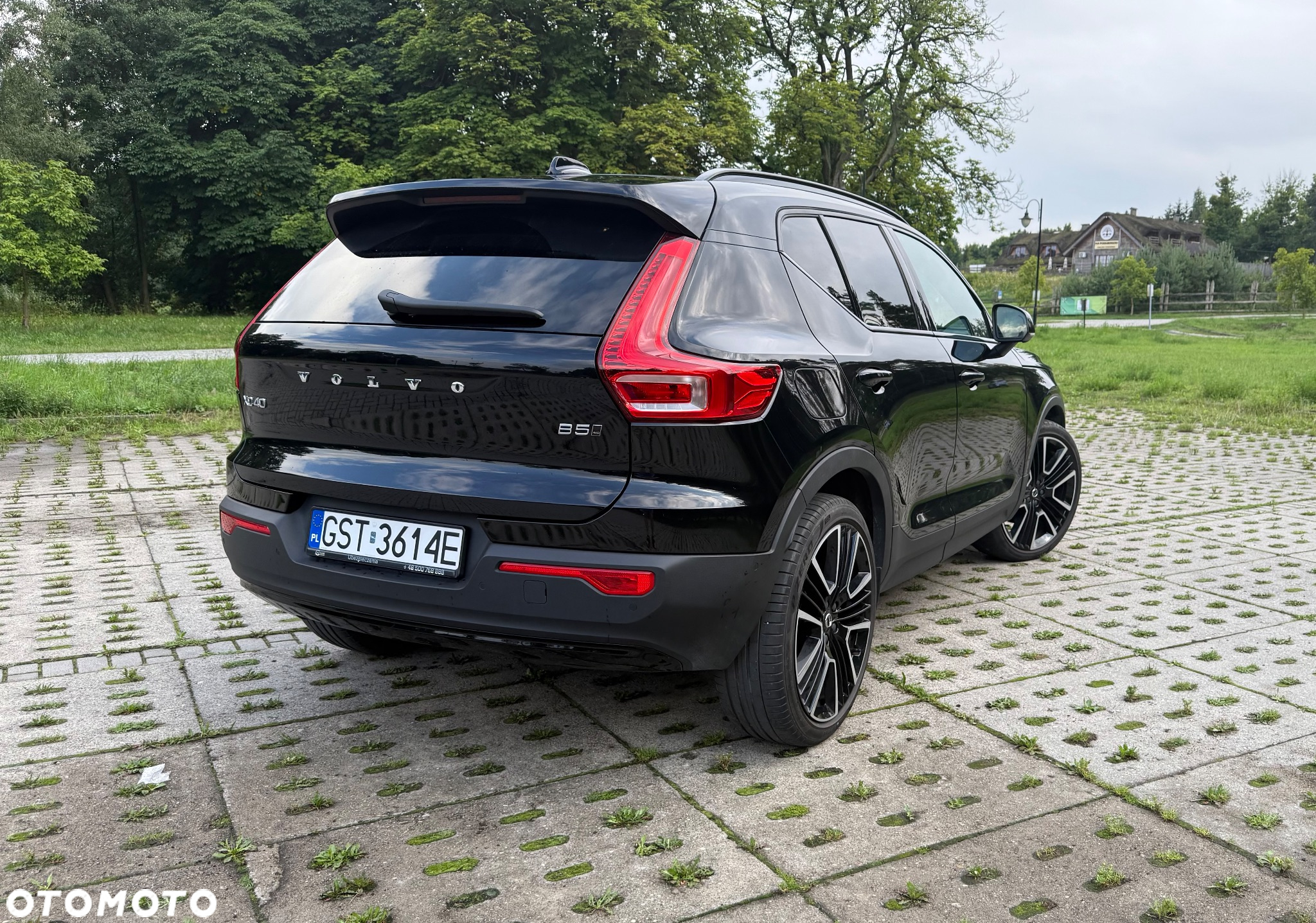 Volvo XC 40 B5 B AWD Geartronic RDesign - 5