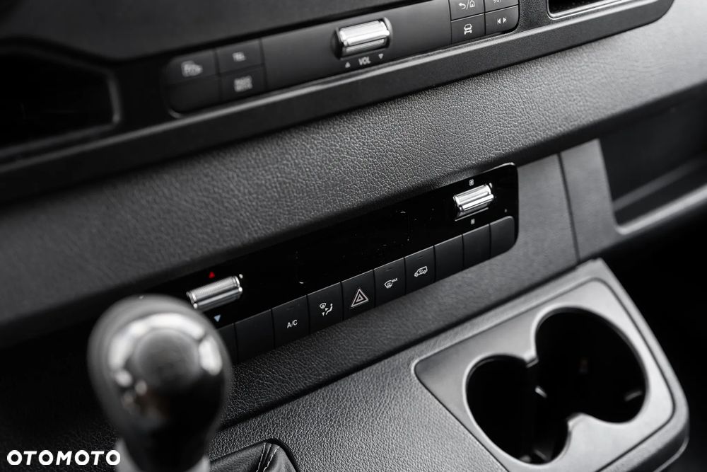 Mercedes-Benz Sprinter 317 CDI - 18