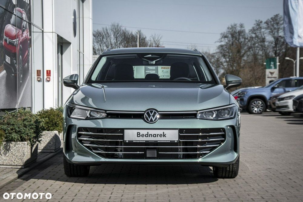 Volkswagen Passat - 5