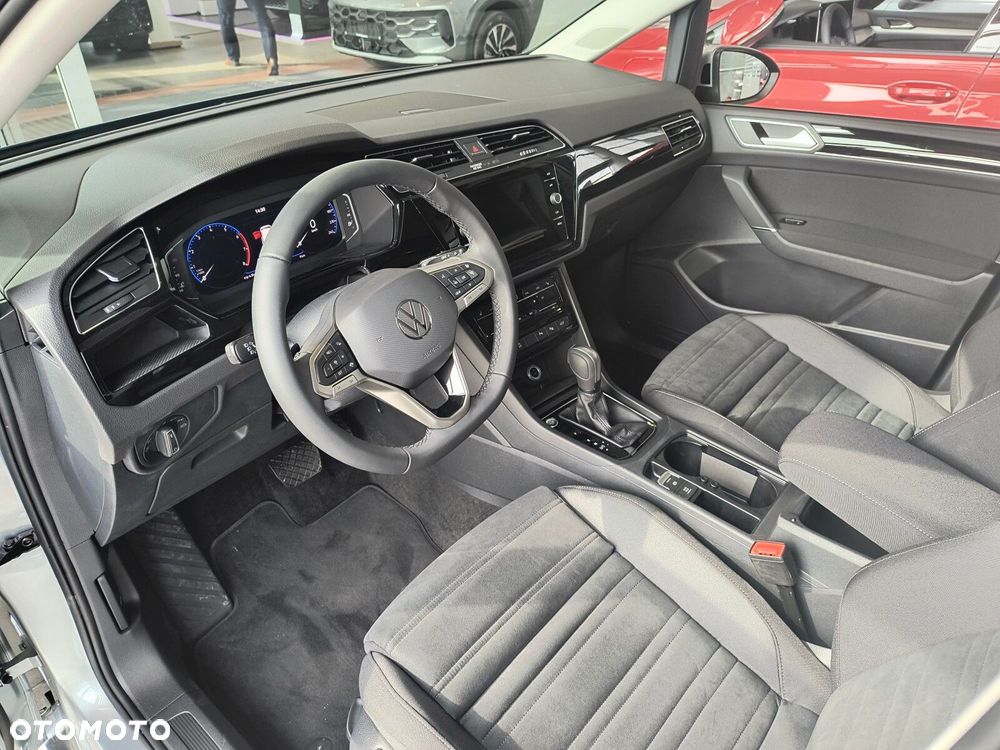 Volkswagen Touran 1.5 TSI EVO Highline DSG - 6