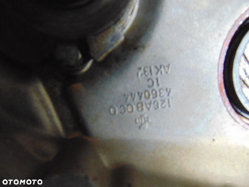 Wałek rozrządu obudowa rozrządu fiat 126 p 650cc - 7