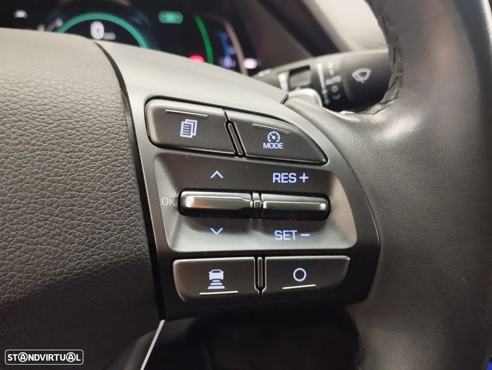 Hyundai Ioniq 1.6 GDI PHEV Tech - 22