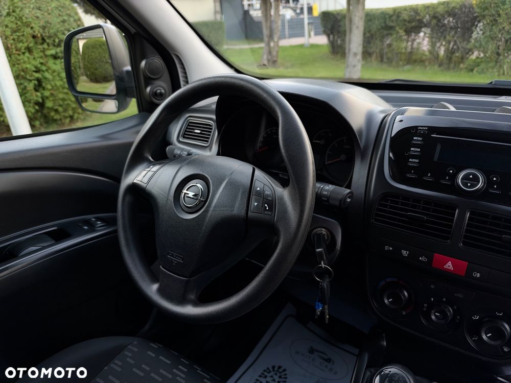 Opel Combo - 33