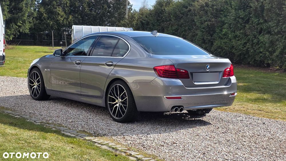 BMW Seria 5 520d Luxury Line - 22