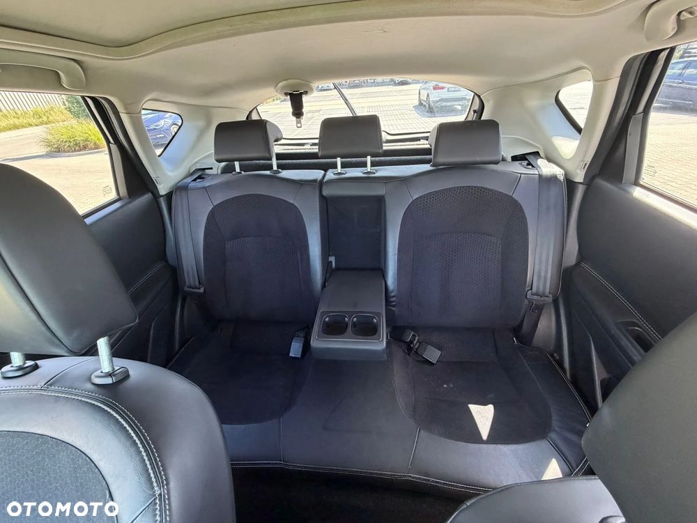 Nissan Qashqai - 16