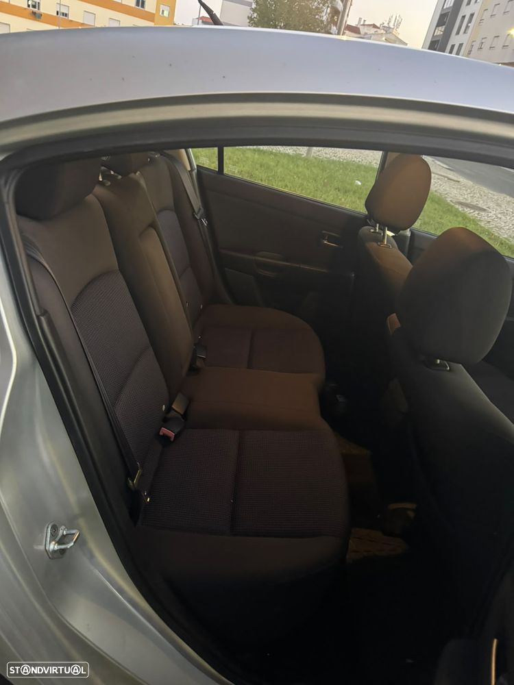 Mazda 3 Hatchback - 10
