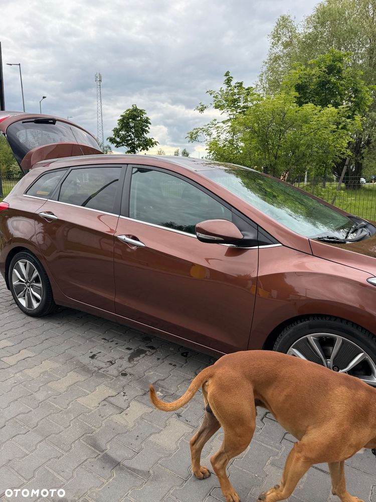 Hyundai i30 1.6 CRDi Premium - 5