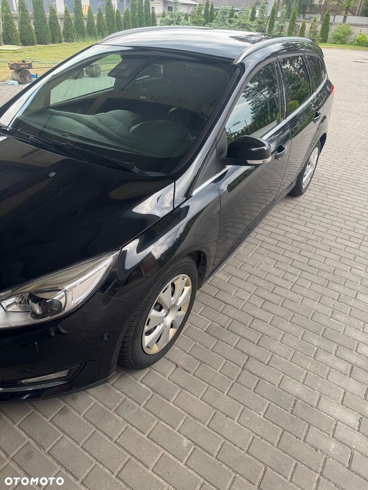 Ford Focus 1.0 EcoBoost Titanium - 6