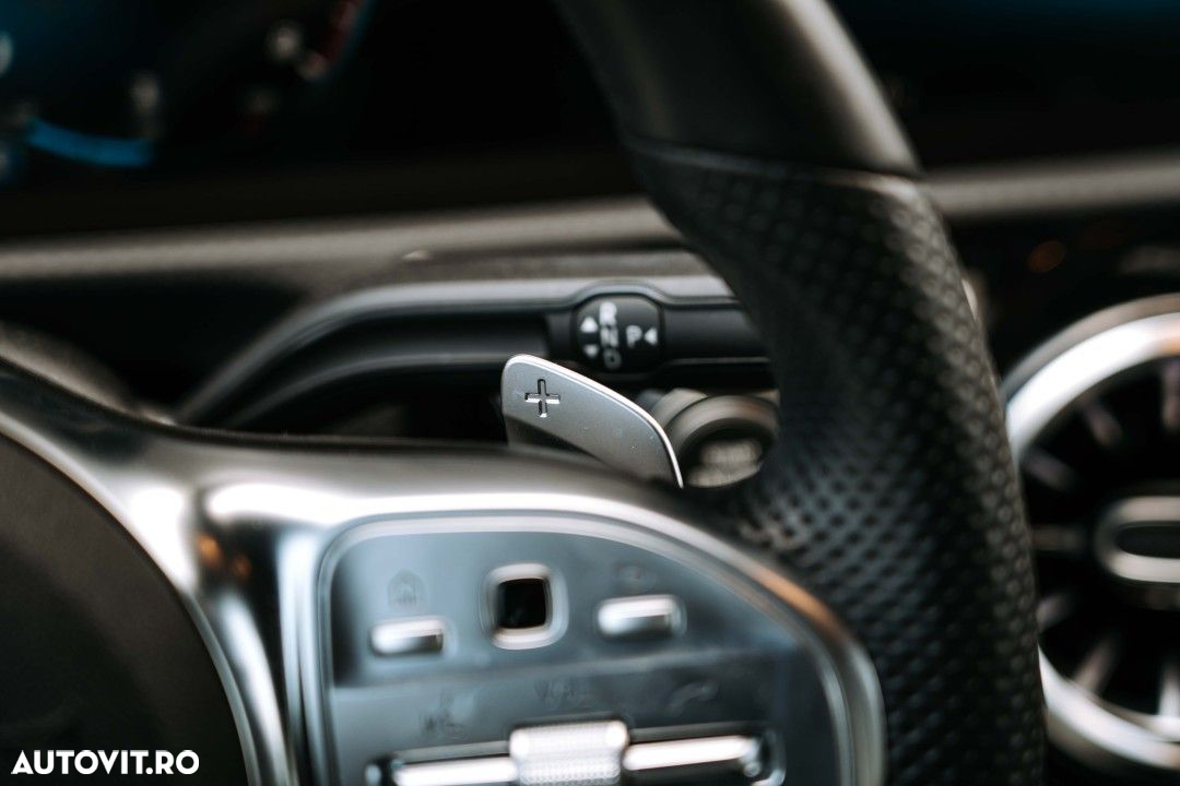 Mercedes-Benz CLA - 16