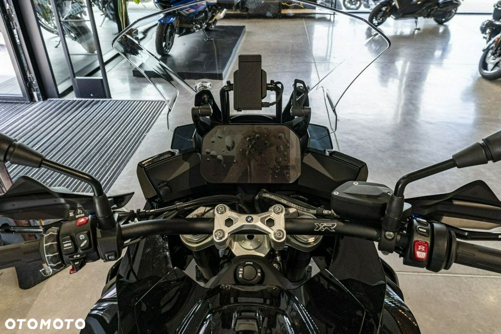 BMW XR - 14
