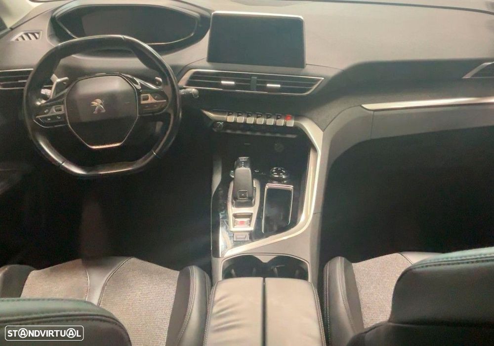 Peugeot 3008 - 6