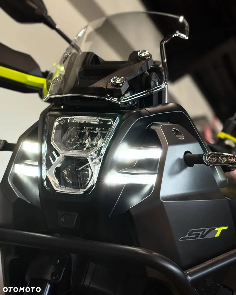 QJMOTOR SVT 650X - 4