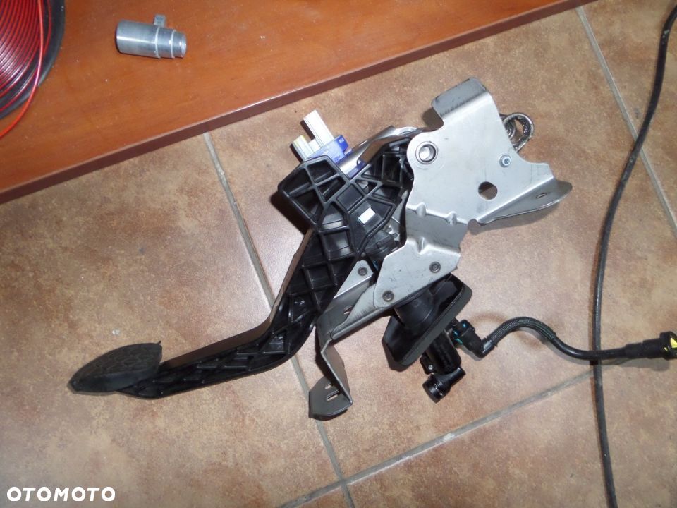 4899 PEDAL SPRZĘGŁA POMPKA MAZDA 2 2014 2015 14- - 1