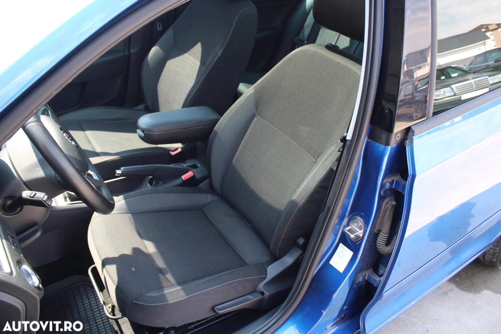 Skoda RAPID Spaceback 1.2 TSI Ambition - 12